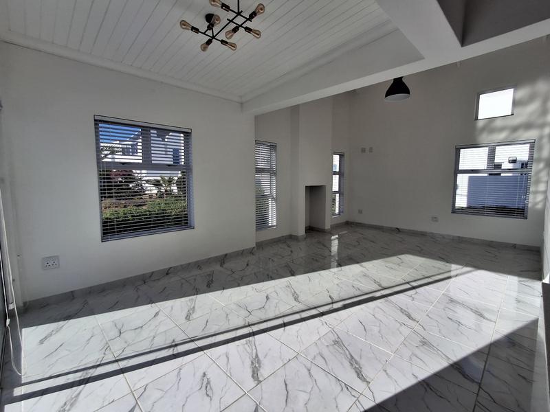 2 Bedroom Property for Sale in Lampiesbaai Western Cape